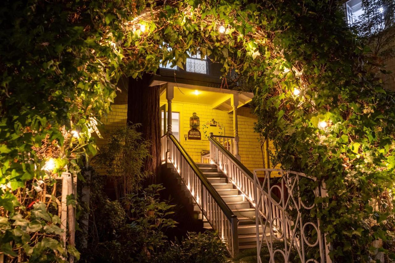 Отель Boho Manor Monte Rio Экстерьер фото